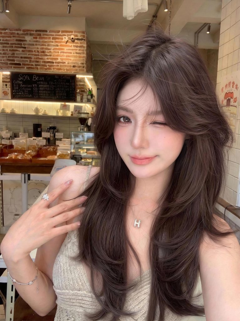 Màu nhuộm không tẩy đẹp tại The One Hair Salon